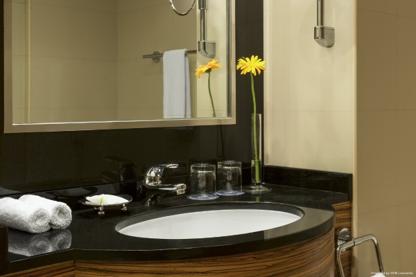 Hotel Four Points by Sheraton Downtown Dubai
